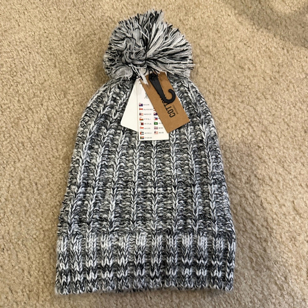 COTTON ON - brand new beanie - NWT